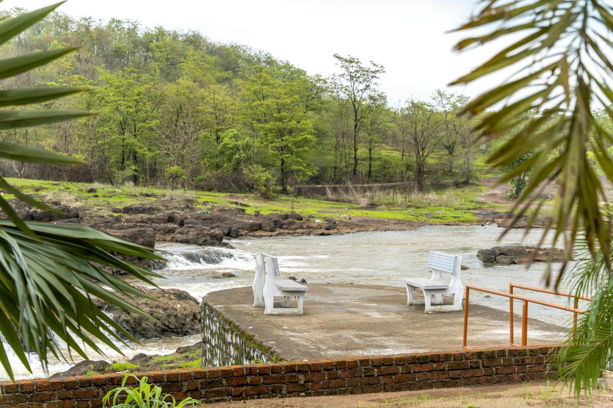 Saffronstays Siesta By The River Murbād Exterior photo